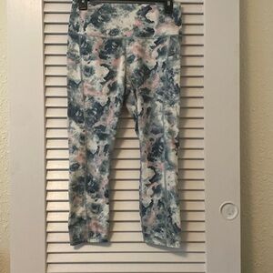 Gaiam Womens capri leggings